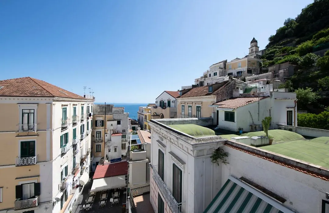 Amalfi Old Square Room & Apartments , 73 Steps From The Street-1